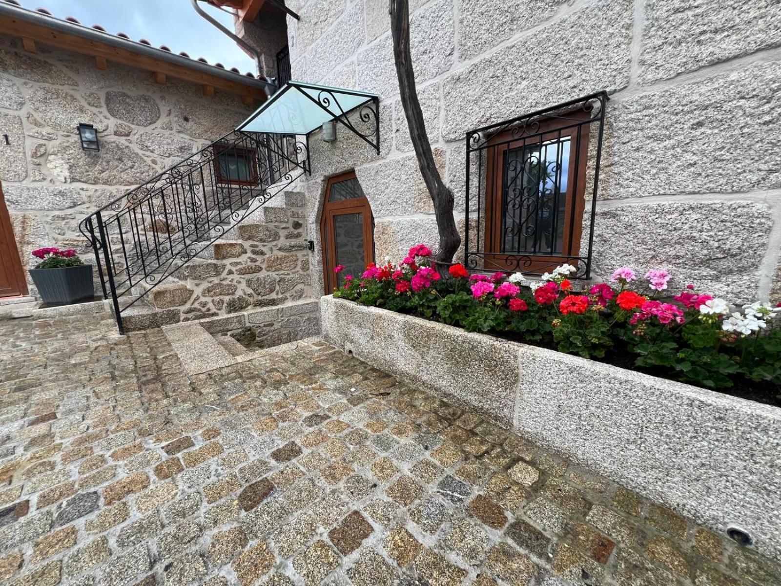 Villa Eido De Bairros - Casa Vinha Da Touca T1 Soajo Exterior foto